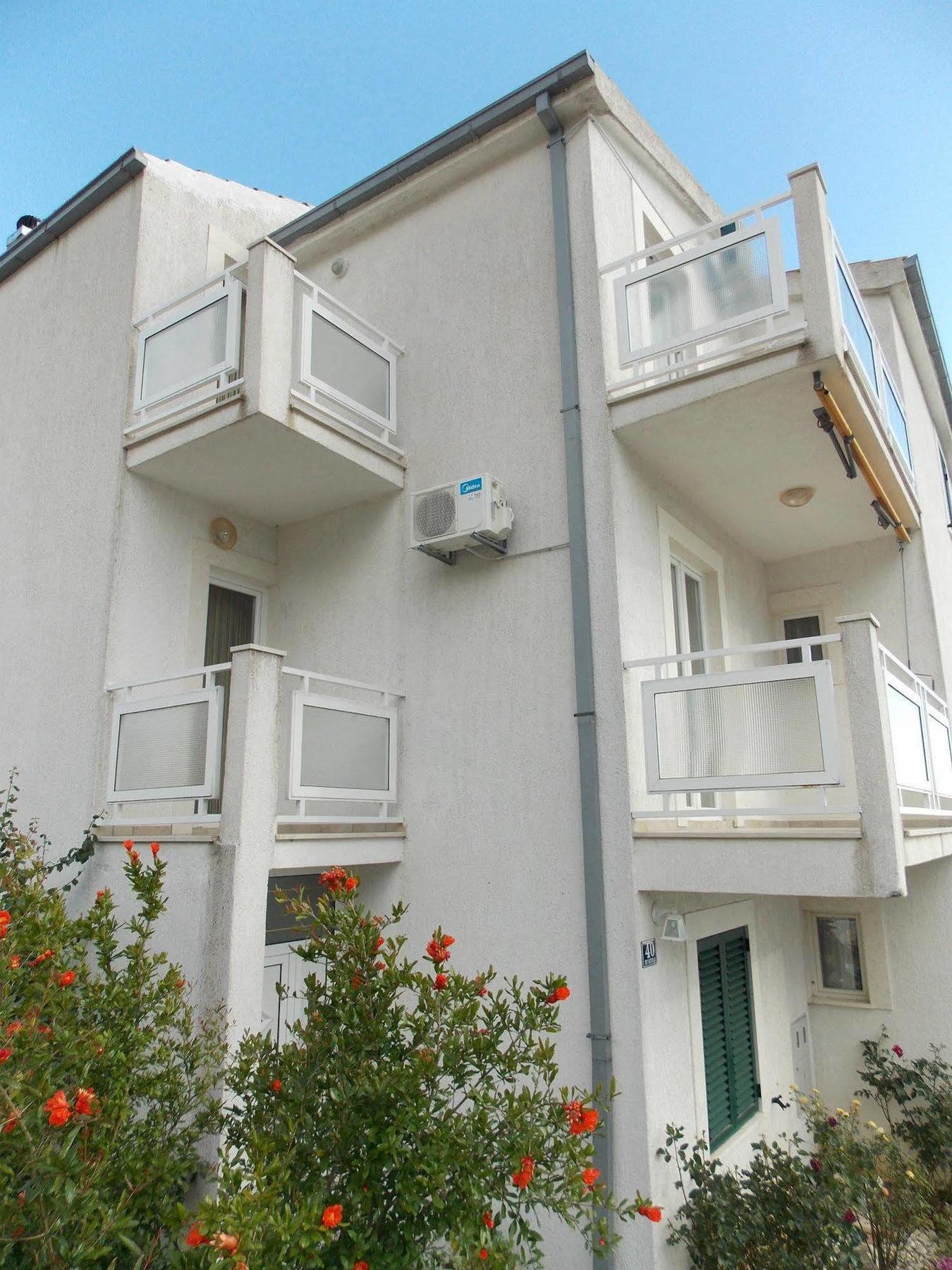Apartments Bandalo Podstrana Esterno foto